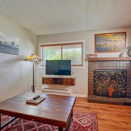Riverfront Family-Friendly Condo Avon Exterior photo