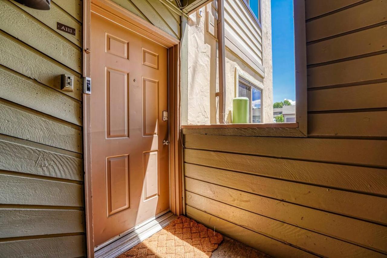 Riverfront Family-Friendly Condo Avon Exterior photo